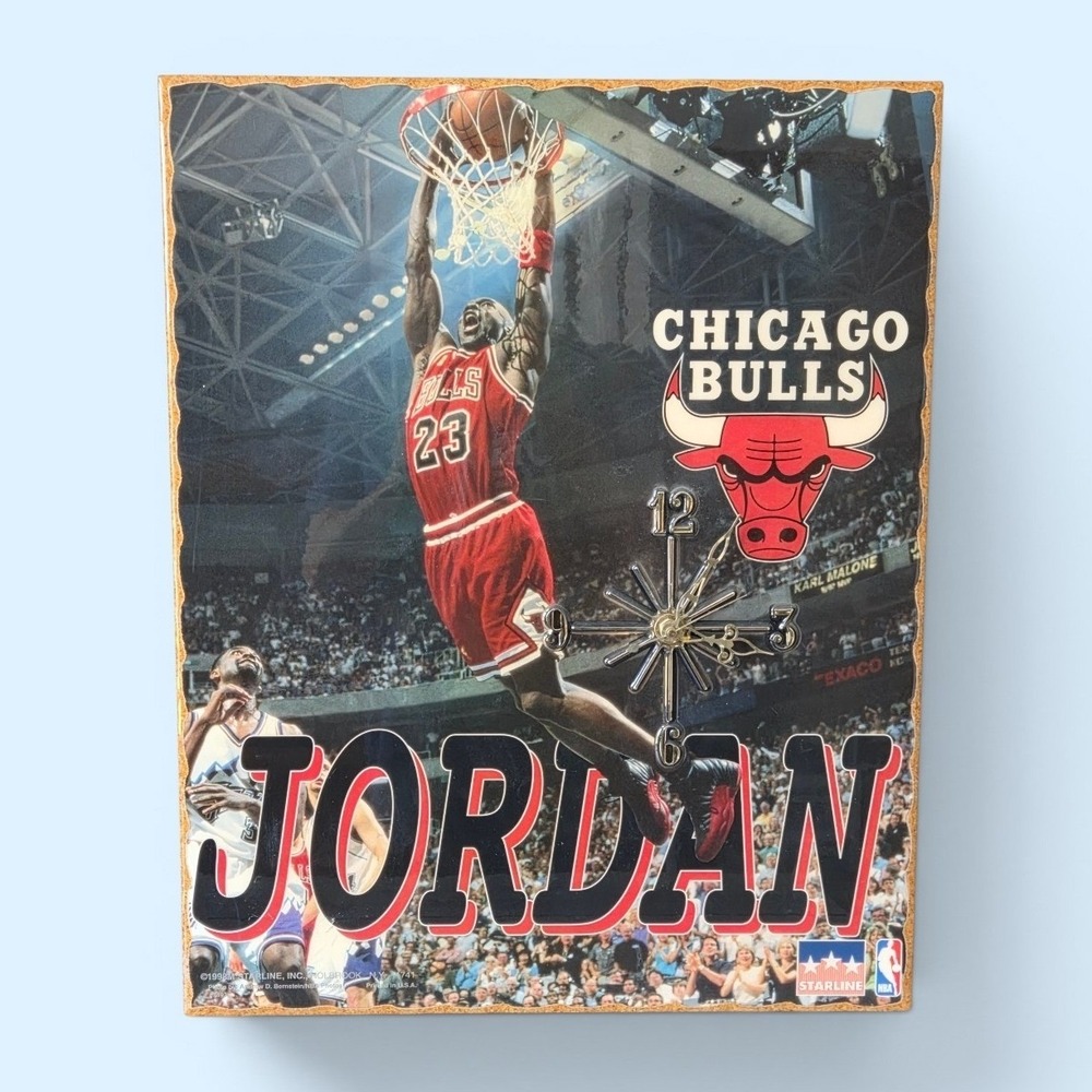 Vintage 1998 Starline Michael Jordan Chicago Bulls Wall Clock NBA Plaque 20x16